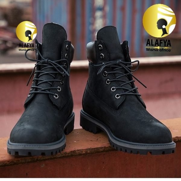 British Style Plush Men's Martin Boots - Image 3