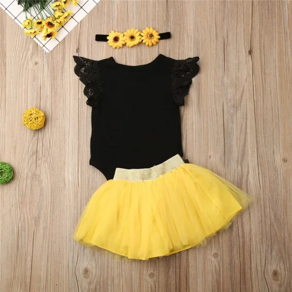 Newborn Girls Set One Letter Bodysuits Chrysanthemum 0-18 Months - Image 2
