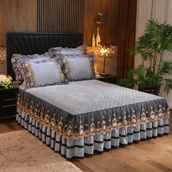 Mattress Cover Velvet + 2 Pillowcases  Super Soft king and queen size - Image 3