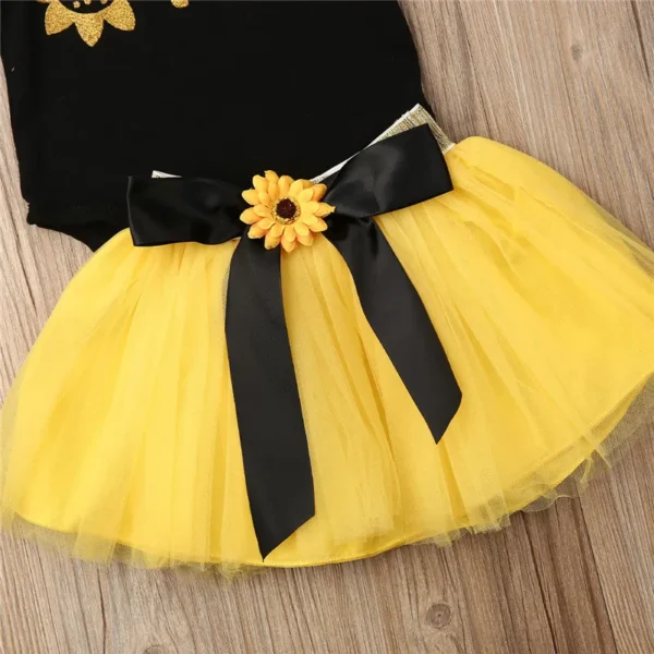 Newborn Girls Set One Letter Bodysuits Chrysanthemum 0-18 Months - Image 5