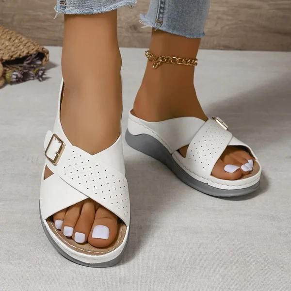 Woman Pu Leather Cross Strap Light Sandals - Image 2
